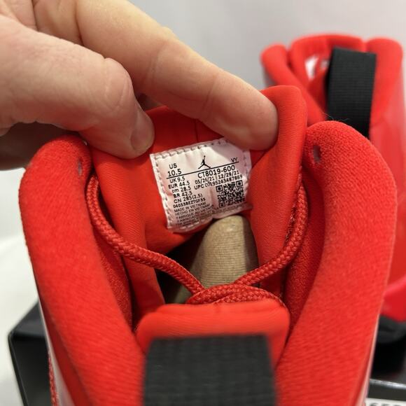 Nike Air Jordan 9 Retro “Chile Red” main image 4